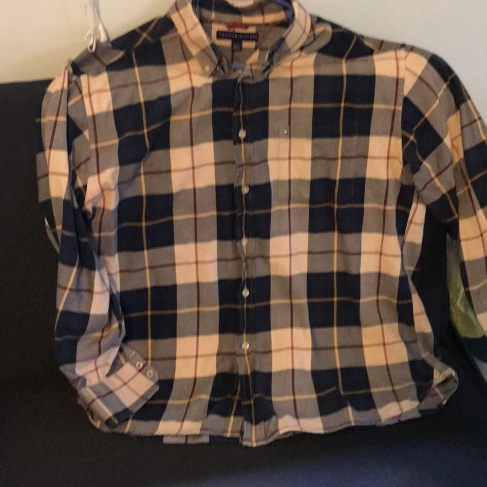 Tommy Hilfiger plaid button down shirt